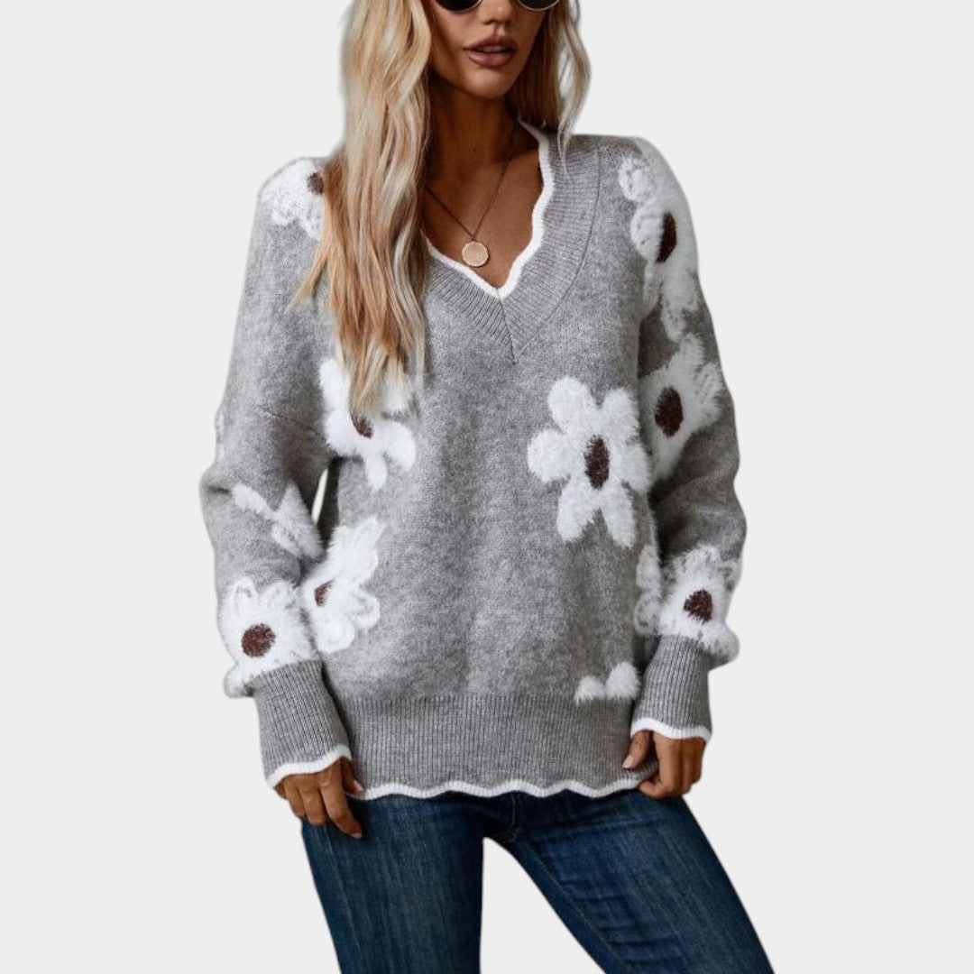 Klára – Sweater with V-Neck and Floral Pattern