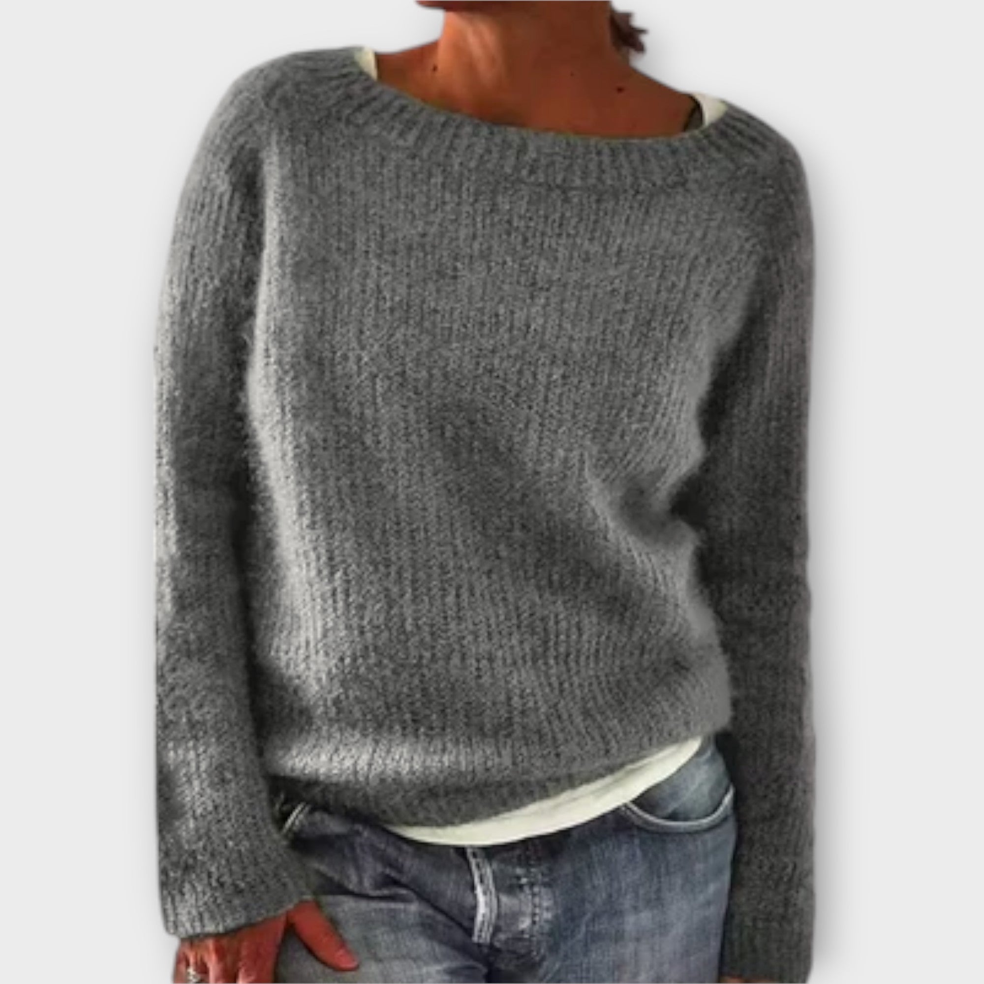 Regine – Solid Color Knitted Sweater