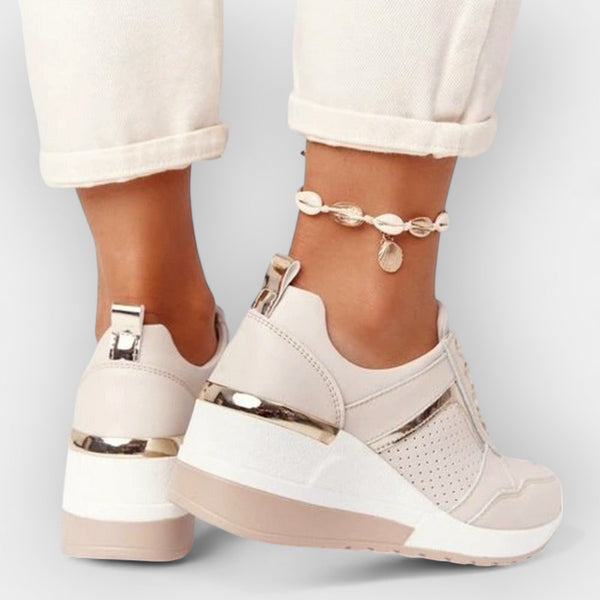 Sára Elegant Ergonomic Sneakers for Everyday Use