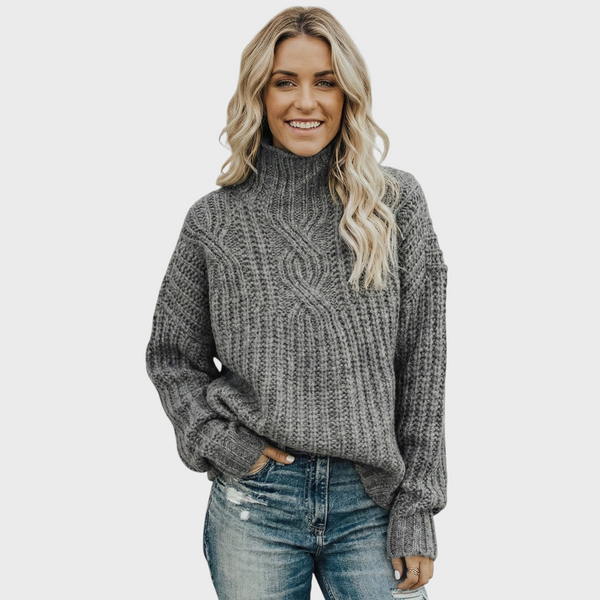 Aroa – Knitted Sweater with Turtleneck