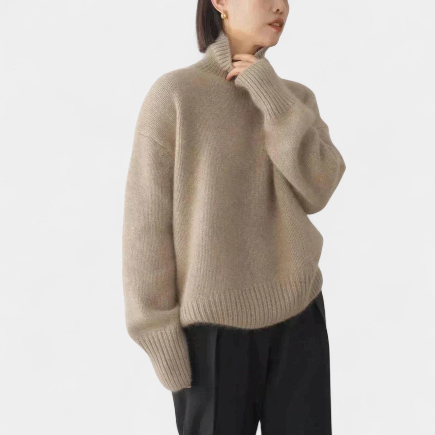 Jarmila – Cashmere Turtleneck