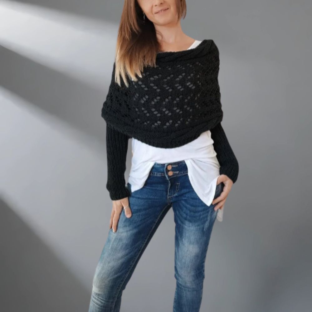 Celeste™ - Elegant Knitted Scarf