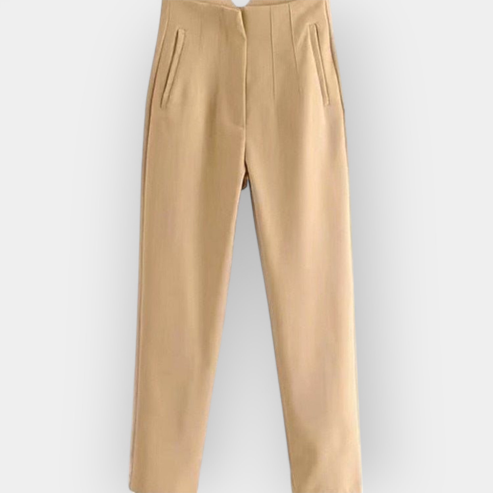 Elegant Pants for Everyday Wear