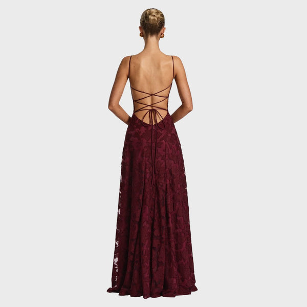 Clara - Elegant Maxi Dress