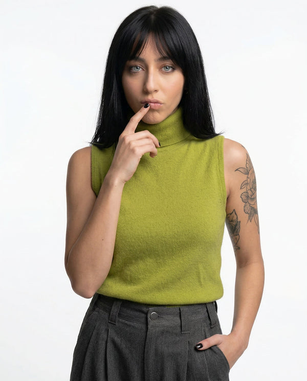 Marenton Vesta with High Collar