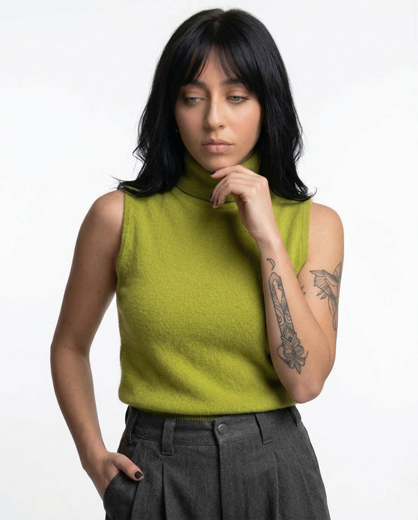 Marenton Vesta with High Collar